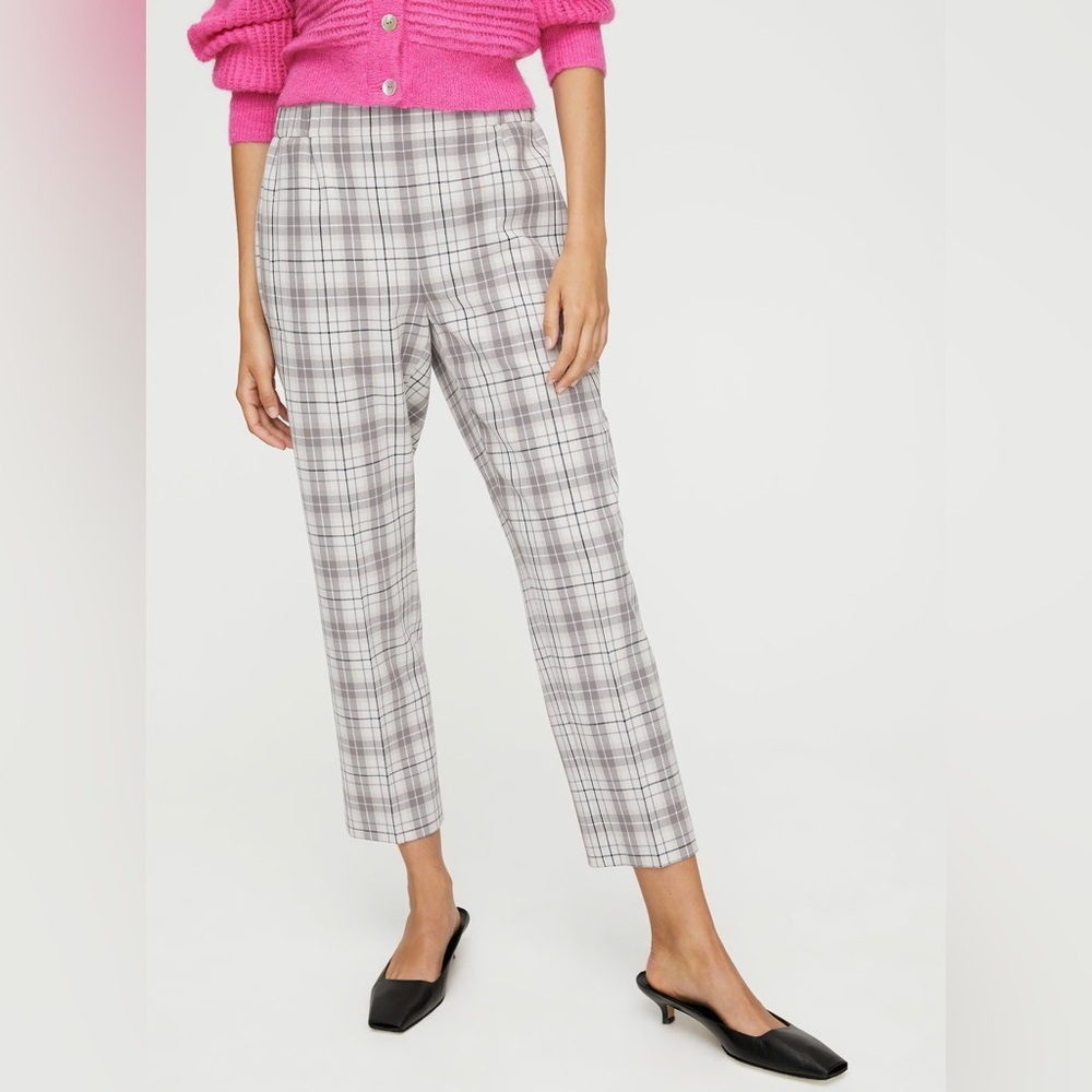 Wilfred darontal plaid grey white pant size 0